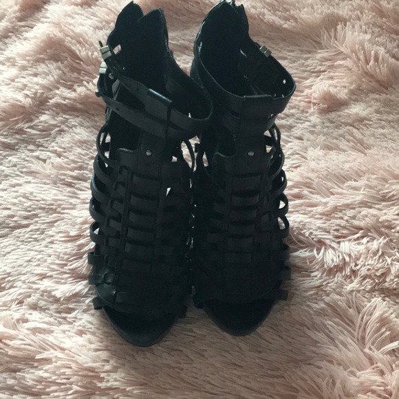 BCBGeneration Shoes - BCBGeneration gladiator sandals